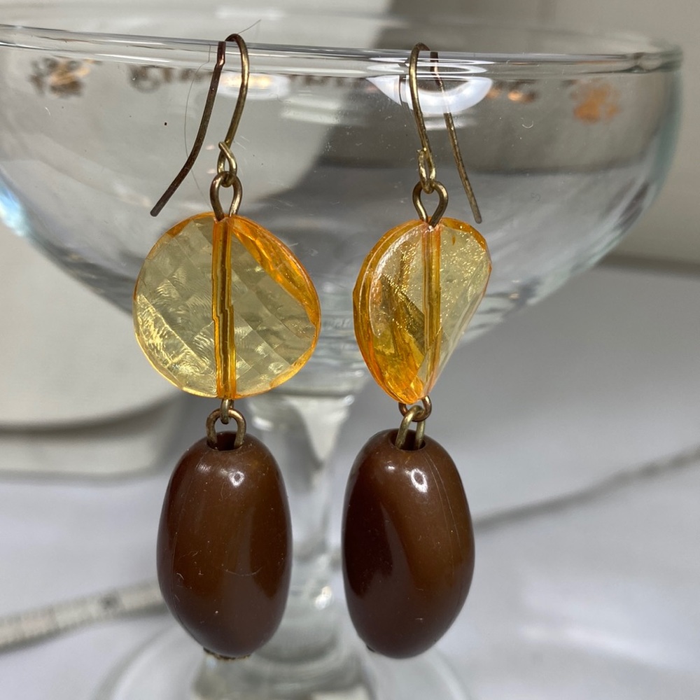 Fun neutral brown and honey colored dangling earrings